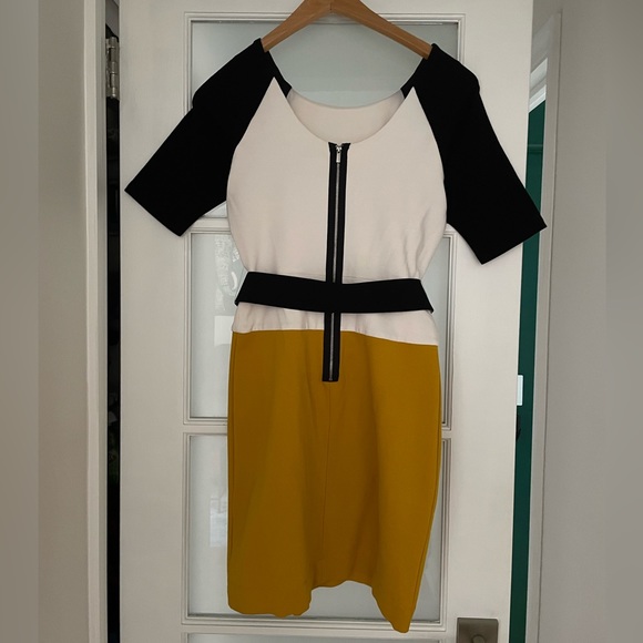 BCBG Max Azria Cocktail Dress - Picture 2 of 5